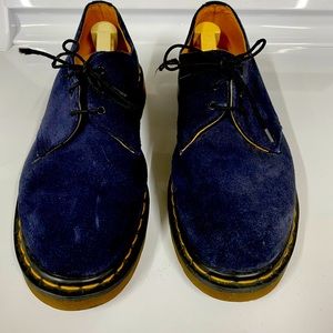 Size 11 Dr. Martens men’s blue suede shoes!